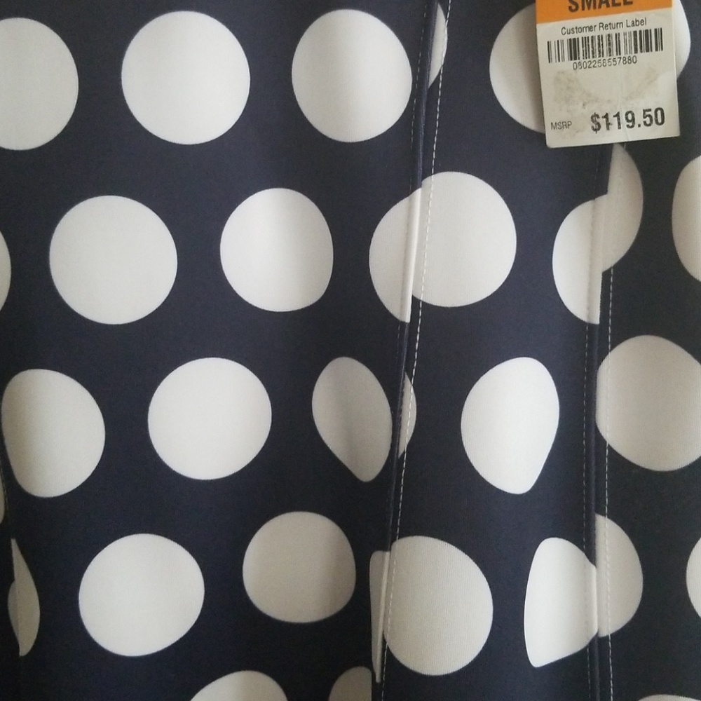 Dress - Picture 3 of 8